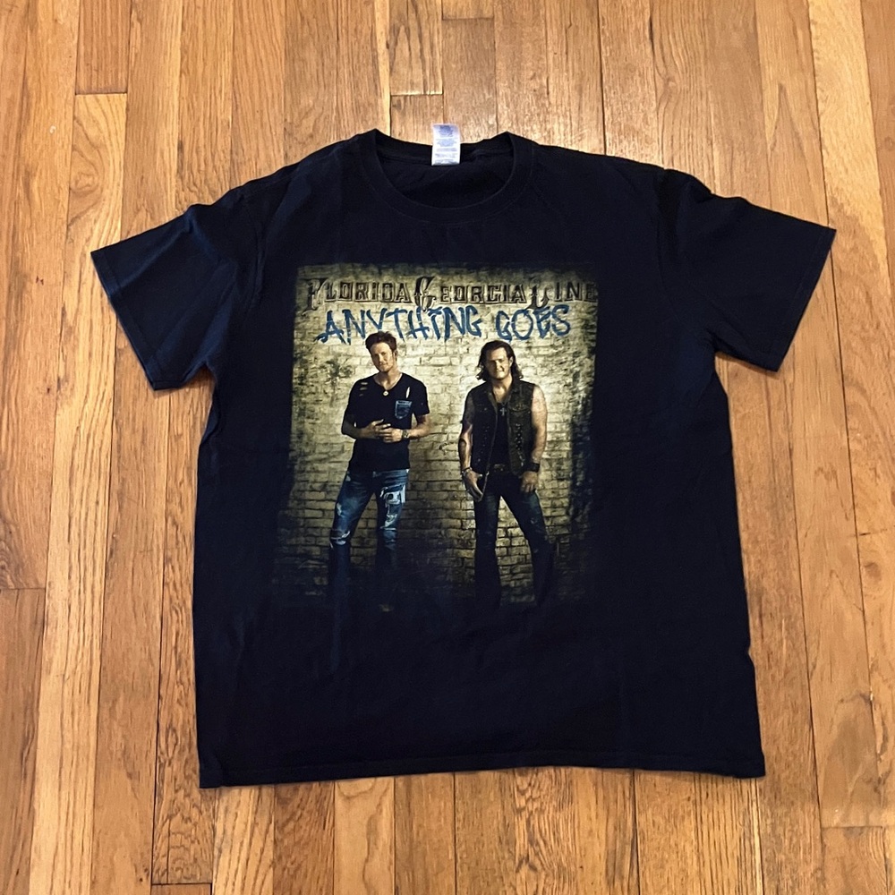 Florida Georgia line anything goes tour  tee size large men’s